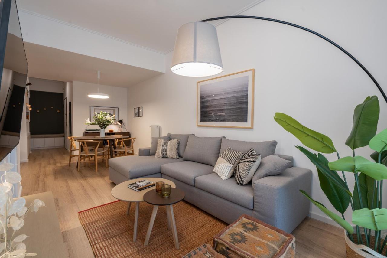 Unique 2 Bedrooms Apartment, Steps To Plaka And City Center Αθήνα Εξωτερικό φωτογραφία