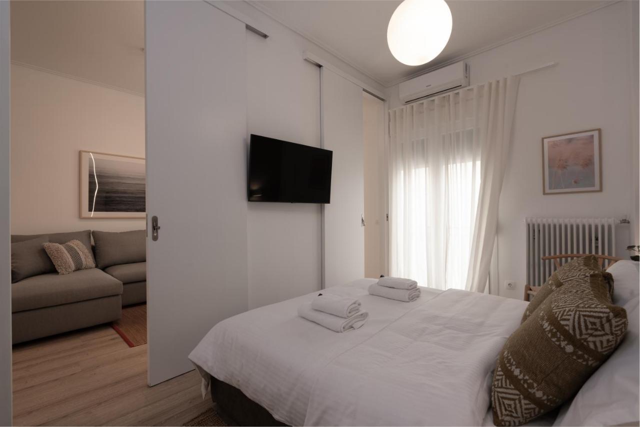 Unique 2 Bedrooms Apartment, Steps To Plaka And City Center Αθήνα Εξωτερικό φωτογραφία