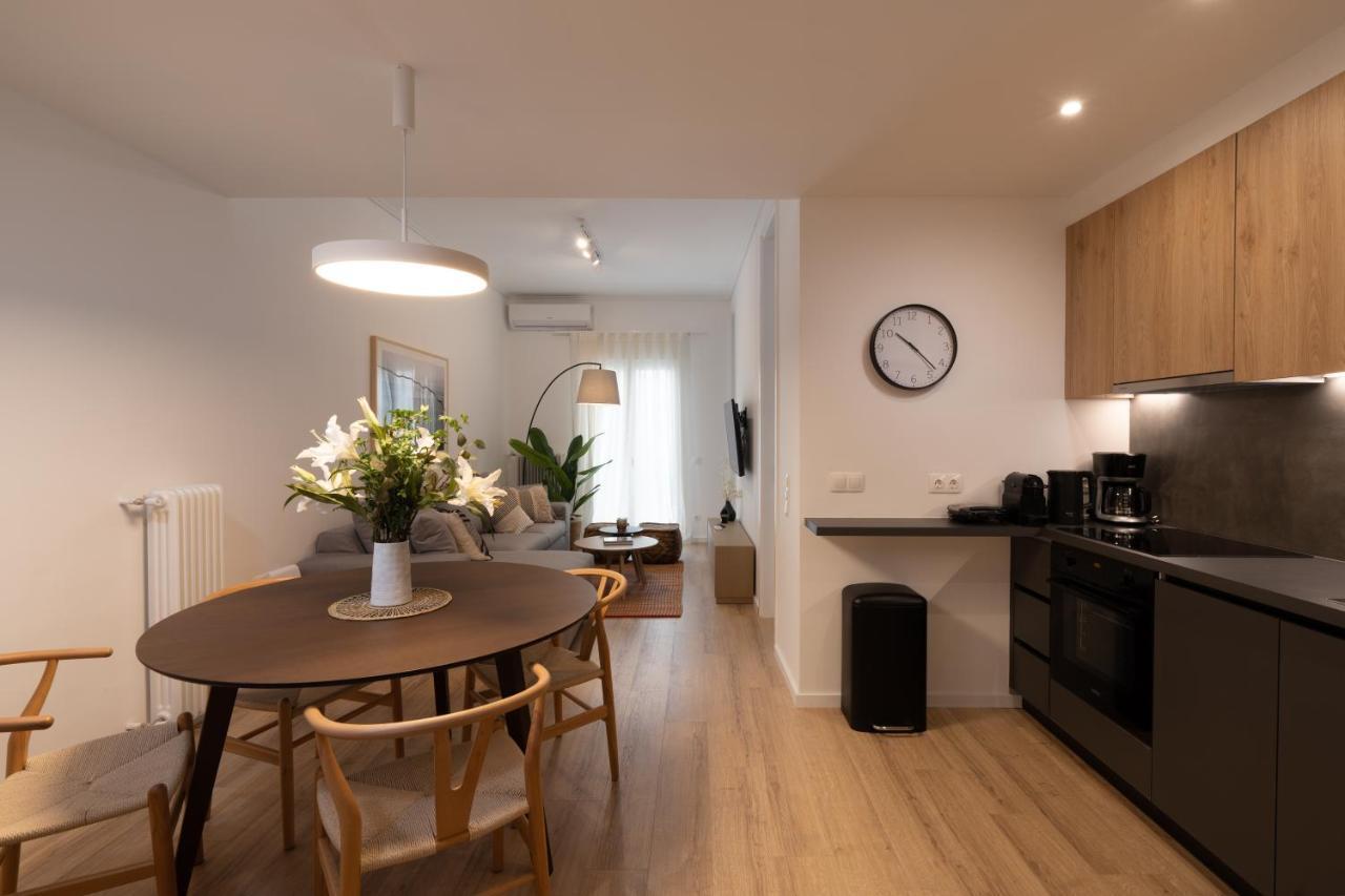 Unique 2 Bedrooms Apartment, Steps To Plaka And City Center Αθήνα Εξωτερικό φωτογραφία