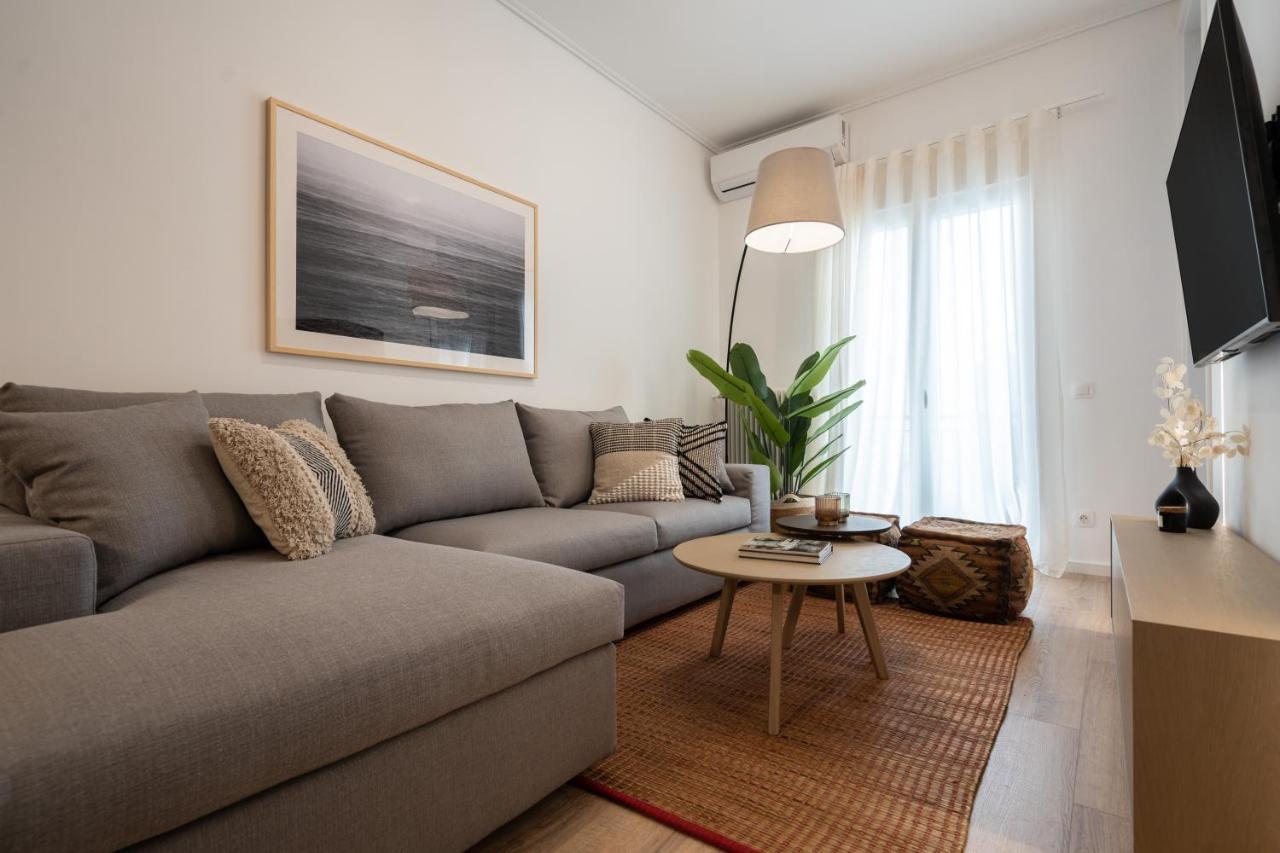 Unique 2 Bedrooms Apartment, Steps To Plaka And City Center Αθήνα Εξωτερικό φωτογραφία